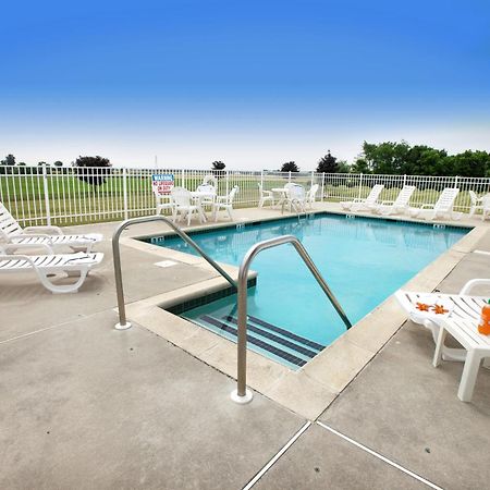 Lancaster Inn & Suites Manheim Εξωτερικό φωτογραφία