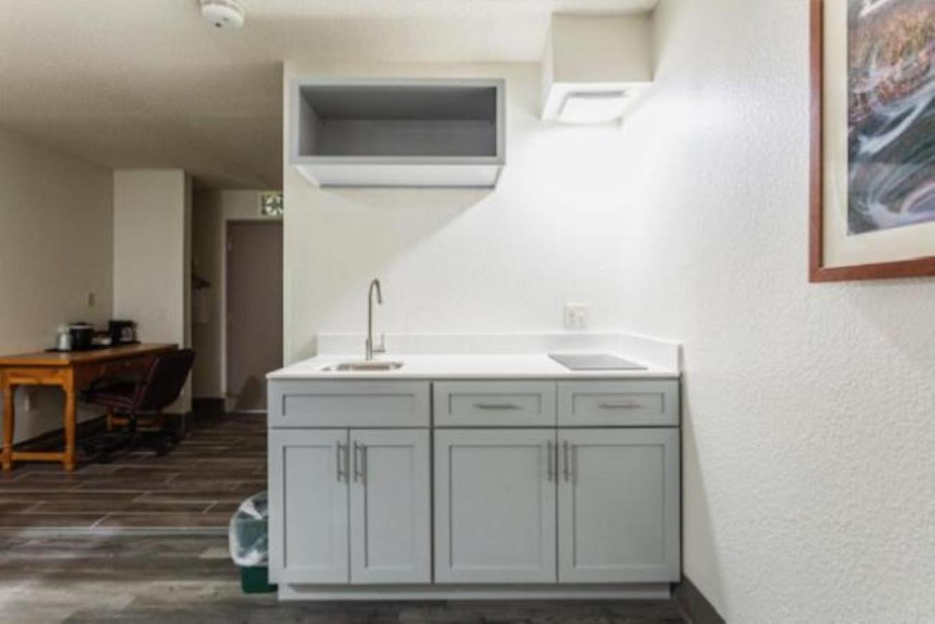 Lancaster Inn & Suites Manheim Εξωτερικό φωτογραφία
