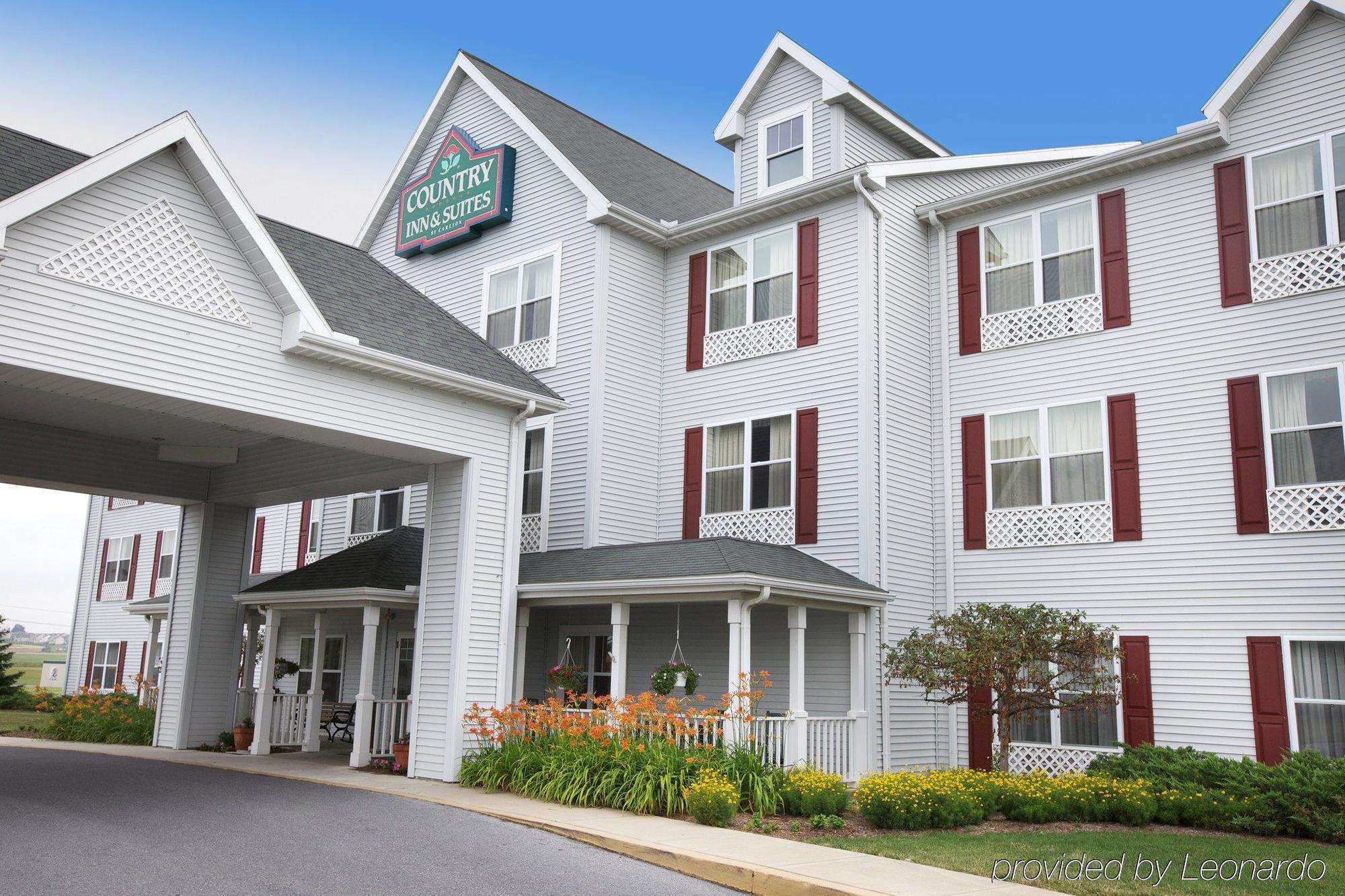 Lancaster Inn & Suites Manheim Εξωτερικό φωτογραφία